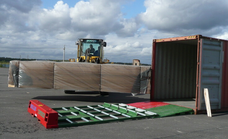 ROLLIN 15 loading system by DeMACH ROLLIN 15 loading system by DeMACH